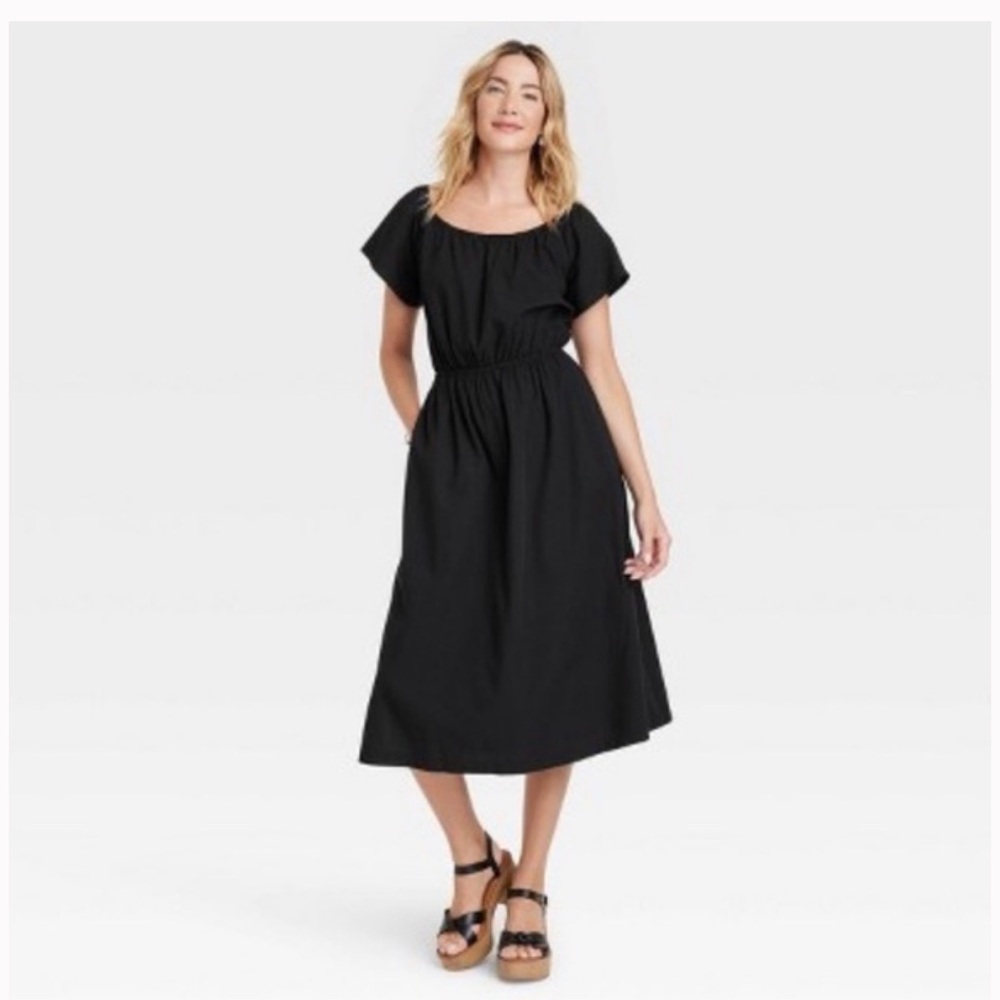 Universal thread  Women's black Short Sleeve Back Cut Out Dress with POCKETS 🖤